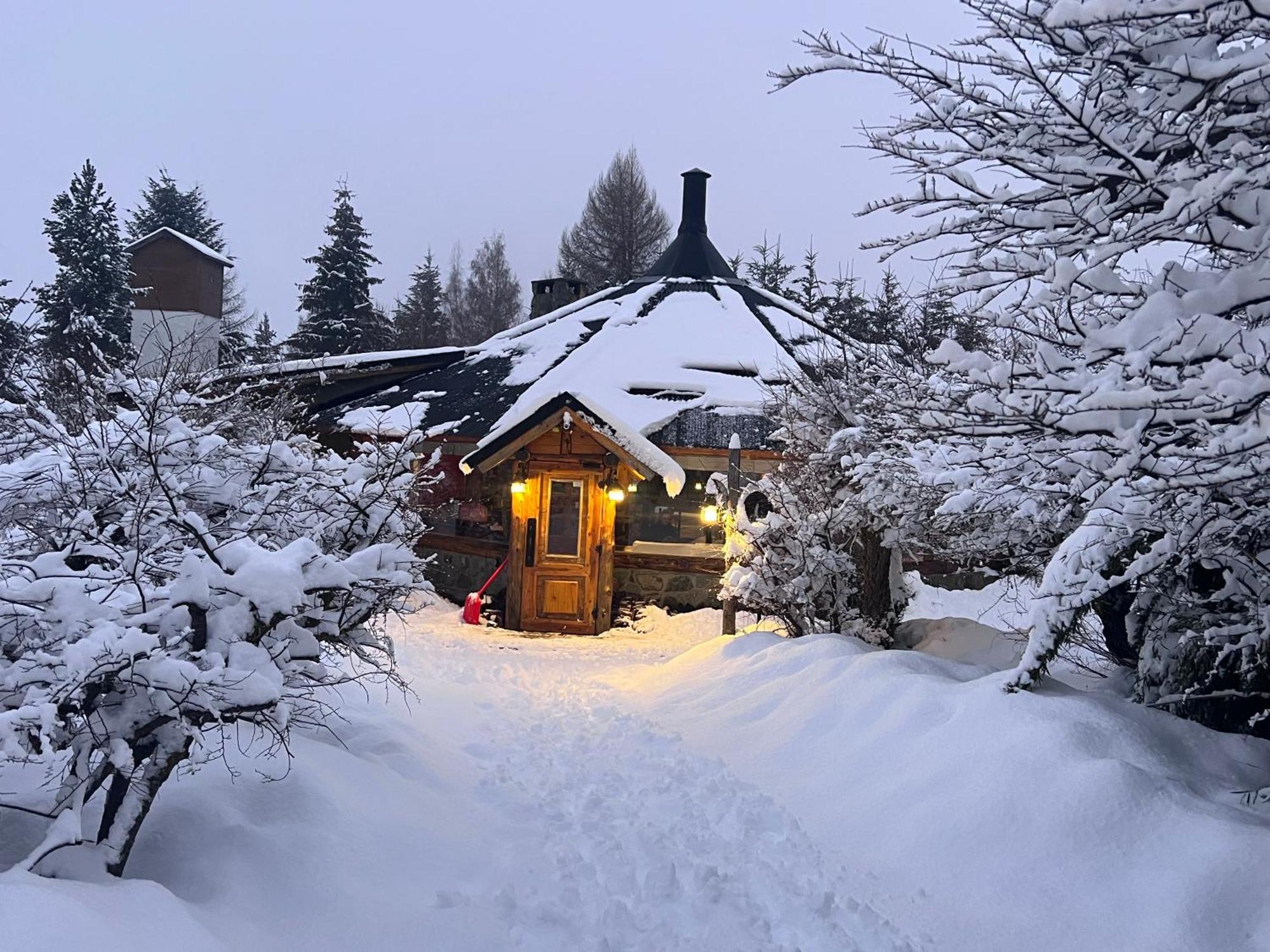 Los Nires Lodge Cerro Catedral Bariloche Buitenkant foto